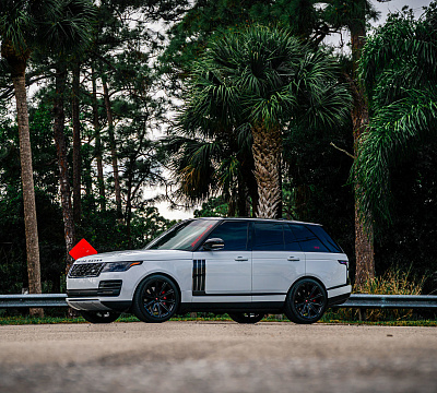 Фото дисков Vossen UV-2 на Land Rover Range Rover IV