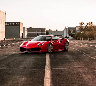 Фото дисков Brixton Forged CM6-R на Ferrari 488