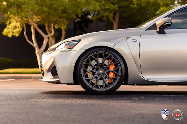 Фото дисков Vossen S17-01 Матовый графит на Lexus GS IV