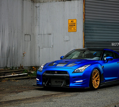 Фото дисков Strasse Wheels SM5R Deep Concave Monoblock на Nissan GT-R
