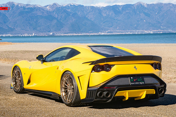 Фото дисков Anrky AN39 Глянцевая шампань на Ferrari 812
