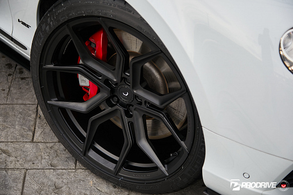 Фото дисков Vossen EVO-3 Черный сатин на Bentley Continental GT II