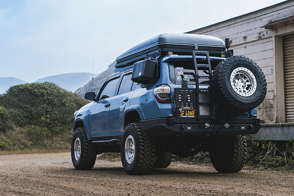 Фото дисков Black Rhino PRIMM Сатиновый лак на Toyota 4Runner V