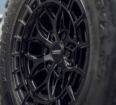 Фото дисков Vossen HFX-1 (6-Lug) на  Toyota Tacoma IV