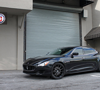 Фото дисков HRE P43SC на Maserati Quattroporte VI