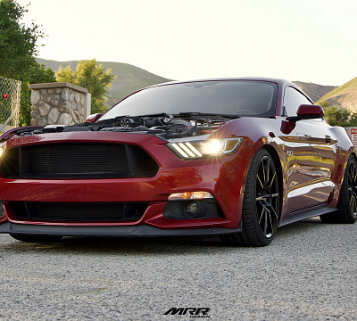Фото дисков MRR M350 на Ford Mustang VI