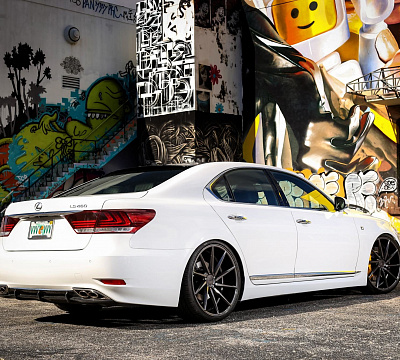 Фото дисков Vossen CVT на Lexus LS IV