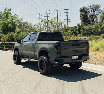Фото дисков Black Rhino ARSENAL на GMC Sierra IV