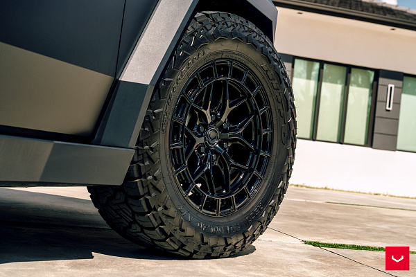 Фото дисков Vossen HFX-1 (6-Lug) Черный глянец на Tesla Cybertruck