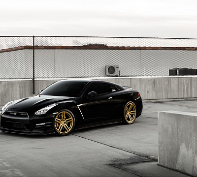 Фото дисков Vossen HF-1 на Nissan GT-R