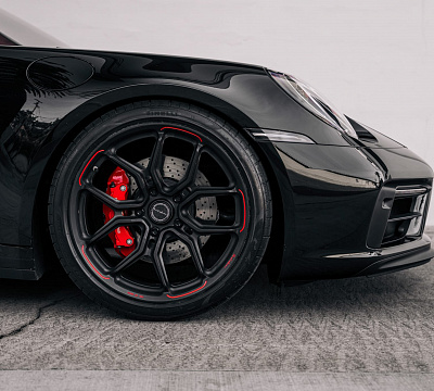 Фото дисков Brixton Forged CM5-RS на Porsche 911 VIII