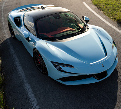 Фото дисков Strasse Wheels SV4-RS Deep Concave FS на Ferrari SF90