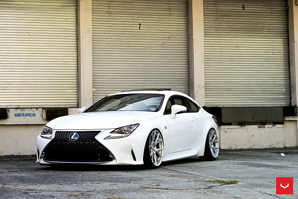 Фото дисков Vossen VFS-6 Серебро на Lexus RC