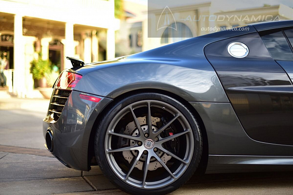Фото дисков HRE P104 Сатиновый графит на Audi R8 (Typ 42)