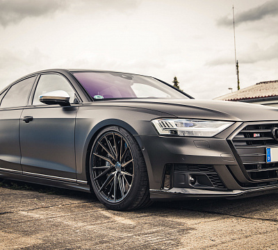 Фото дисков Vossen HF-4T на Audi A/S 8 (D5)