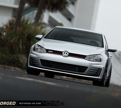 Фото дисков BC Forged HCS21 на Volkswagen Golf VII