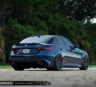Фото дисков BC Forged HCA381 на Alfa Romeo Giulia II (952)