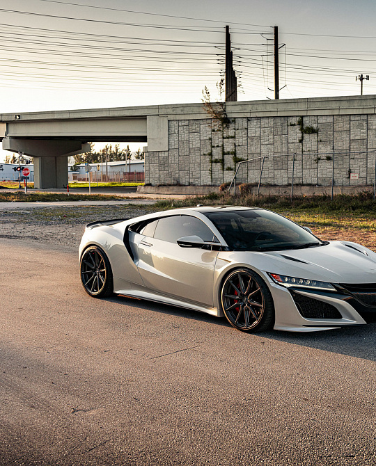 Фото дисков HF-3 Сатиновый графит на Acura NSX II