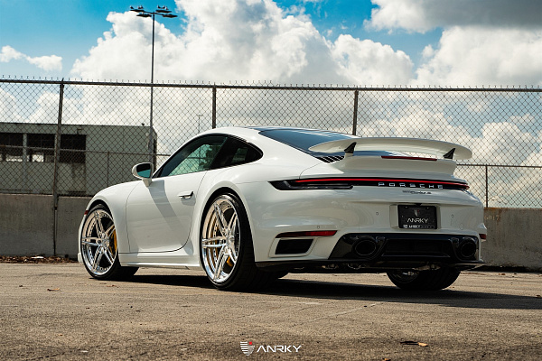 Фото дисков Anrky AN27 Полированный лак на Porsche 911 VIII