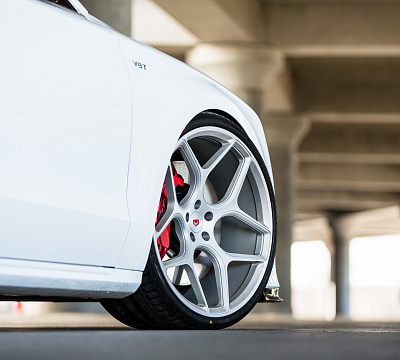 Фото дисков Vossen CG-205 на Audi A/S 8 (D4)