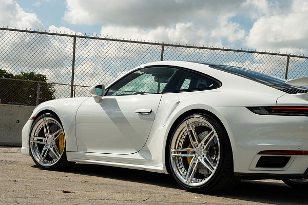 Фото дисков Anrky AN27 Полированный лак на Porsche 911 VIII