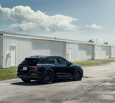 Фото дисков Vossen HF-7 на Audi E-tron