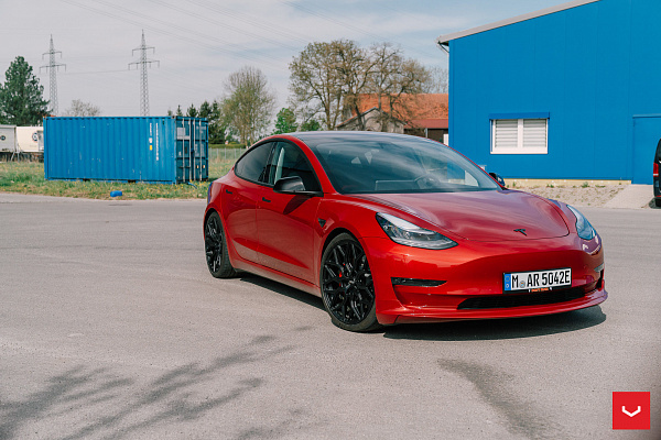 Фото дисков Vossen HF-2 Черный сатин на Tesla Model 3