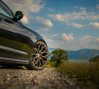 Фото дисков Vossen S17-01 на Audi A/RS 6 (C7)