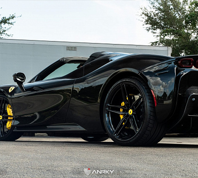 Фото дисков Anrky AN17 на Ferrari SF90