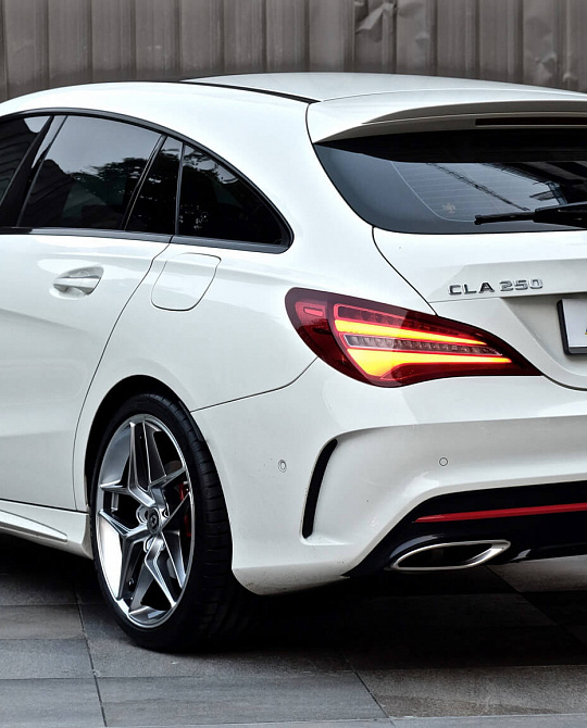 Фото дисков FF11 Серебро на Mercedes-Benz CLA (C117, X117)