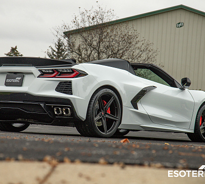 Фото дисков Vossen M-X5 на Chevrolet Corvette C8