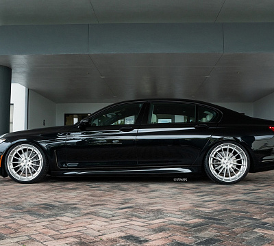Фото дисков Strasse Wheels SV15 Deep Concave FS на BMW 7 (G11/G12)