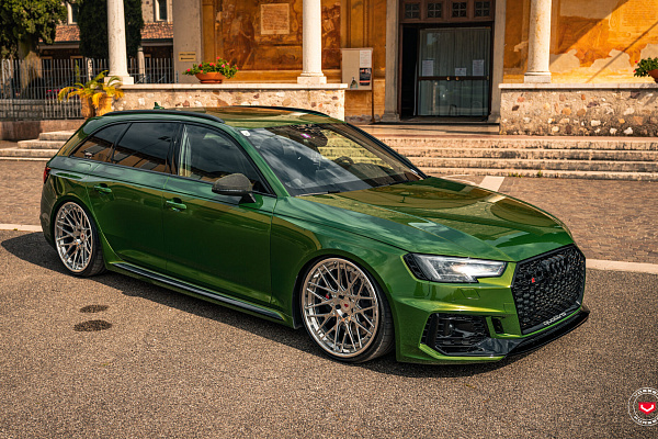 Audi RS4