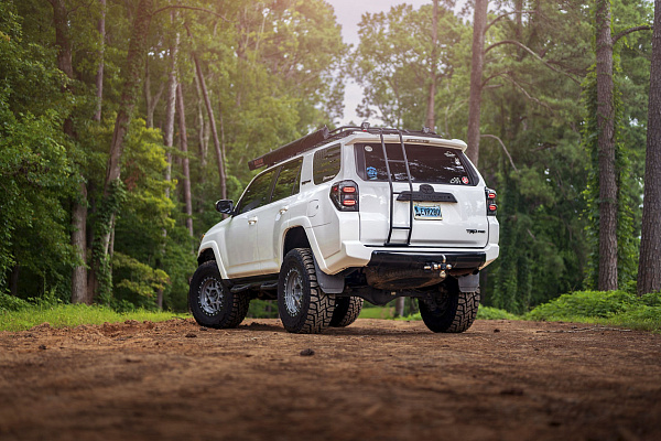 Фото дисков Black Rhino KELSO  на Toyota 4Runner V