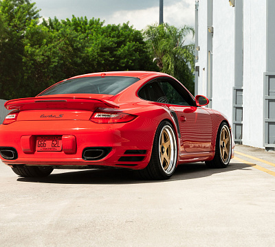Фото дисков 1886 Wheels S005 на Porsche 911 VI