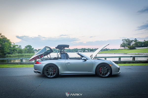 Фото дисков Anrky S2-X5 Глянцевый темный лак на Porsche 911 VII