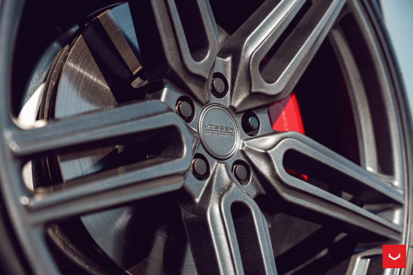 Фото дисков Vossen HF-1 Сатиновый графит на Jaguar F-Pace