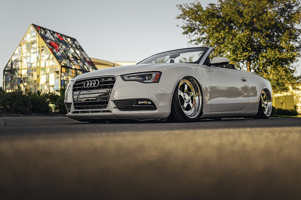 Фото дисков Rotiform TMB-M Полированный лак на Audi A/S/RS 5 (8T)