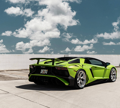 Фото дисков HRE S111SC на Lamborghini Aventador