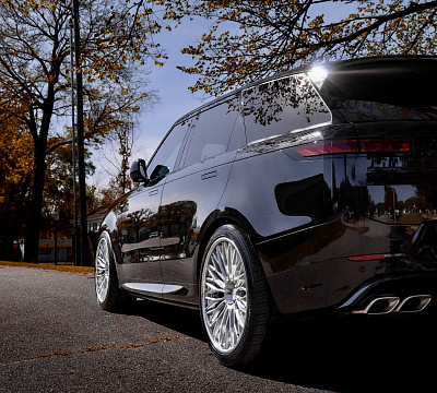 Фото дисков Anrky RF-340 на Range Rover Sport III