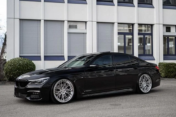 Фото дисков ST Wheels ST10.2 Полированный лак на BMW 7 (G11/G12)