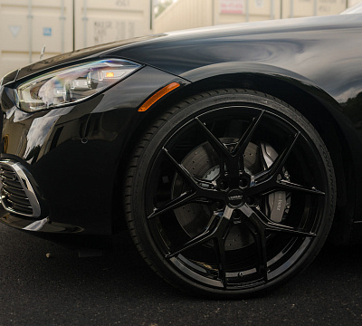 Фото дисков Vossen HF-5 на Mercedes-Benz S-Class (W223)