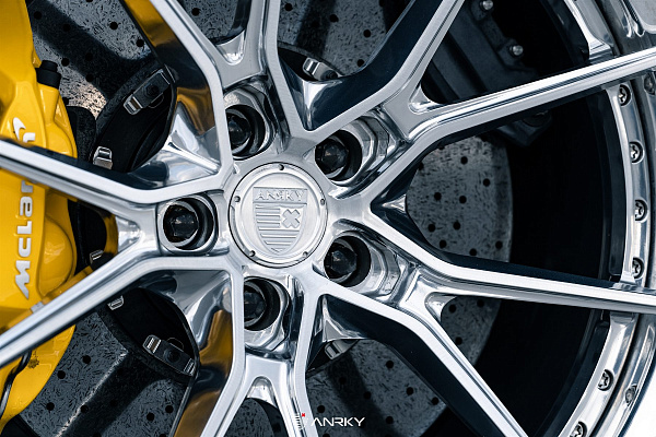 Фото дисков Anrky AN32 Полированный лак на McLaren 720S