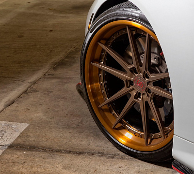 Фото дисков Strasse Wheels SV1 Deep Concave FS на Lexus LC 500
