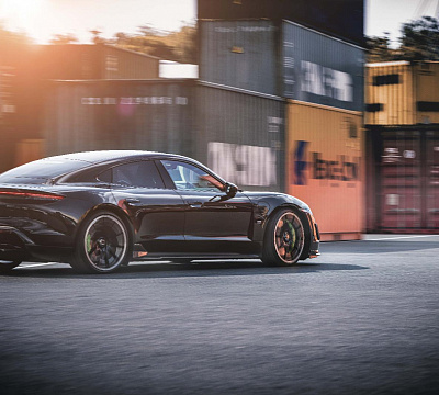 Фото дисков BRABUS Monoblock Z (Platinum Edition) на Porsche Taycan I