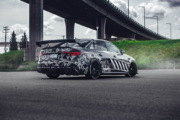 Фото дисков HRE FF10 Черный сатин на Audi A/S/RS 4 (B9)