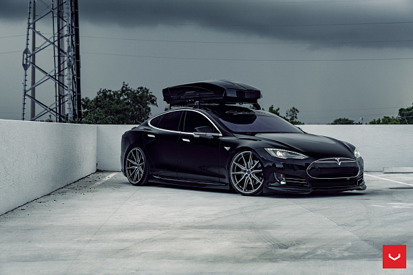 Фото дисков Vossen HF-3 Алмазная проточка на Tesla Model S