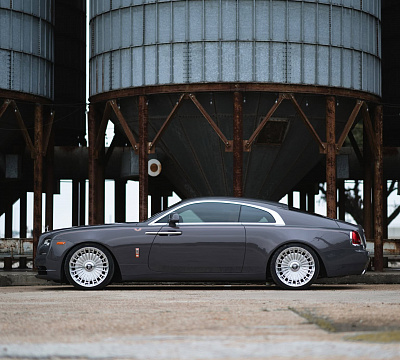 Фото дисков Brixton Forged LX07 на Rolls-Royce Wraith