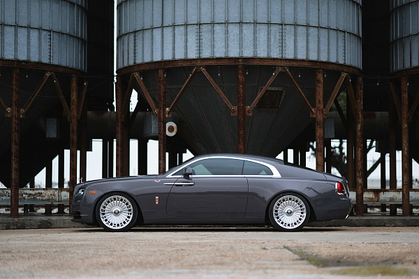 Фото дисков Brixton Forged LX07 Алмазная проточка на Rolls-Royce Wraith