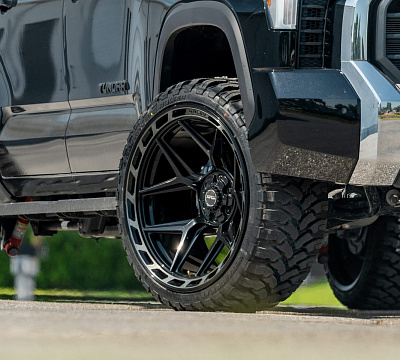 Фото дисков 4PLAY 4P55 на Toyota Tundra III